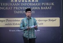 Kabupaten Kuningan Raih Anugerah Keterbukaan Informasi Predikat Menuju Informatif