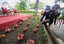 Gubernur Jabar Berhasil Himpun Tanah dan Air untuk Ibu Kota Baru