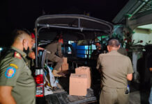 Kepala Satpol PP Dan Camat Temukan Toko Kelontong Berisikan Ribuan Botol Miras