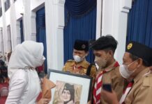 Ibnu Al Ghifari Anggota Pramuka Penegak Juara 2 Lomba Kaligrafi Tingkat Jawa Barat
