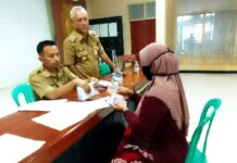 Pertamina EP Serahkan Kompensasi Pada 26 Orang Petani