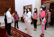 Presiden Jokowi Terima Kunjungan Puteri Indonesia 2022 dan Miss Universe 2021