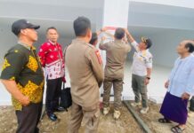 Satpol-PP Damkar Indramayu Tutup Sementara Bangunan Gedung Tidak Memenuhi Syarat Perizinan
