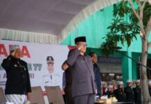 ASISTEN DAERAH PEMKAB INDRAMAYU JAJANG SUDRAJAT JADI PEMBINA UPACARA HARI AMAL BHAKTI (HAB) KE-77 KEMENAG-RI TAHUN 2023