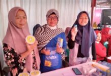 PENGUSAHA UMKM LOSARANG PRODUKSI GARAM UNTUK KESEHATAN