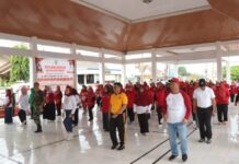 Kapolres Indramayu Senam Sehat Bersama Rakyat
