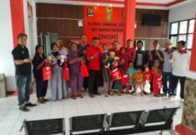 PEMCAM CIKEDUNG SALURKAN BANTUAN MAKANAN TAMBAHAN BERGIZI GUNA TEKAN STUNTING