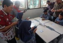 SMP Negeri Unggulan Sindang Terapkan KBM Berbasis Pelajaran Satelit