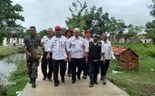 CAMAT SUKAGUMIWANG SURVEI PENGGUNAAN PUPUK ORGANIK