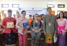 Pengurus PIDHI Dan Kedokteran Hewan UNUD Dengan BKOW Bali Sosialisasi Pencegahan Penularan Virus Rabies