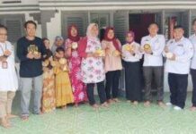 Mangga Gedung Gincu Jayalaksana Tembus Pasaran Negara Taiwan