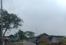 PROGRAM De-kat,Belum Terealisasi 100% Masih Terlihat Jelas Jalan Tanpa PJU Di Jalan Toang Jimpret Indramayu