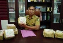 Plt Dinas lingkungan Hidup Indra Mulyana Siapkan 3000 Besek Bambu Pembungkus Daging Qurban Idul Adha 1444 H