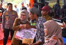 Kapolda Jabar Bersama Bupati Indramayu Resmikan Pengadaan Air Bersih Santing Losarang