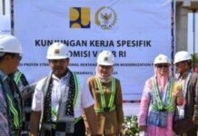 Bupati Indramayu Dengan Anggota Komisi V DPR RI Tinjau Daerah Irigasi Saluran Cipelang