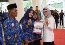 Sejumlah 323 Tenaga P3K Terima SK Dari Bupati Indramayu Tahun 2023