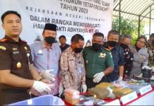 Kejari Indramayu Musnahkan BB Dan156 Tindak Pidana Umum