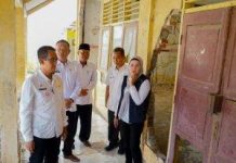 Bupati Indramayu Tinjau Ruangan Rusak SMP Negeri 3 Kroya