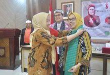 Pemajuan Kebudayaan Pelestarian Wastra Tenun Gedogan Hasil Indramayu