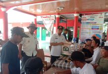 Camat Bangodua Monitoring Pembagian Bantuan Pangan Cadangan Beras Pemerintah