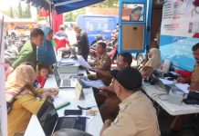 Dinas Kependudukan Dan Catatan Sipil Kegiatan Pameran Pembangunan HUT 496 Tahun Indramayu Adakan Layanan Langsung Aminduk Di Lapangan