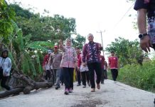 Bupati Nina Agustina Tinjau Langsung Kegiatan Pembangunan Di Kecamatan Pasekan
