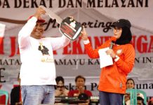 Desa Pekandangan Jaya HUT 41 Tahun 2023 Terima Mobil Siaga Dari Bupati Indramayu