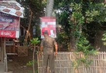 Satpol PP Damkar Indramayu Tetibkan Spanduk Langgar Perda