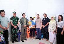 Pj Gubernur Sumut Hassanudin Jenguk Pascaoperasi Balita Mesrida Waruwu Dari Nias
