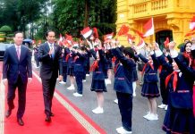 Presiden Jokowi Disambut Upacara Kenegaraan Di Hanoi