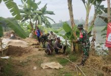 Danramil 1604 Jatibarang Lakukan Aksi Motivasi Warga Cegah Banjir Dan Penyakit Menular