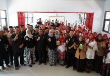 Bupati Indramayu Nina Agustina Dengan Kepala Sekolah SD Dan SMP Kecamatan Seliyeg