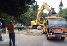 Pemkab Indramayu 147 Desa Gerak Cepat Kuras Saluran Irigasi Dangkal Gunakan Excavator Gratis
