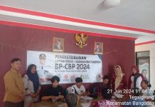 Pemerintah Desa Tegalgirang Bagikan 652 KPM