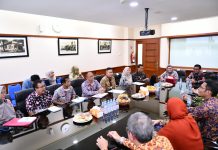 Bupati Nina Agustina Bersama DJP II Jawa Barat Tingkatkan Sinergitas Penerimaan Pajak Daerah