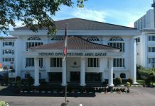 Rembug Eksponen 66 Desak Presiden RI Prabowo Subianto Melalui Ketua DPRD Provinsi Jabar Fraksi Gerindra Selesaikan Kerugian Member Investasi Bodong PT DNA Pro