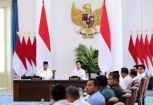 Presiden Prabowo Pimpin Sidang Perdana Dewan Pertimbangan Nasional Tegaskan Pertahanan Fondasi Utama Negara