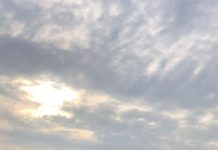 Kemacetan Panjang Terjadi Di Depan Universitas Terbuka Pondok Cabe Pada Sabtu Pagi