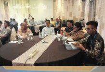 Kepala Bappeda Provinsi Jawa Barat Forum Dialog Menuju Aksi Nyata Mendorong Transformasi Bisnis Menuju Ekonomi Rendah Karbon