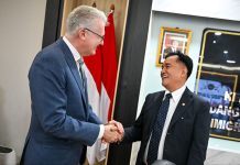 Menteri Dalam Negeri Australia Tony Burke MP Bersama Yusril Ihza Mahendra Perkuat Kerjasama Yang Baik
