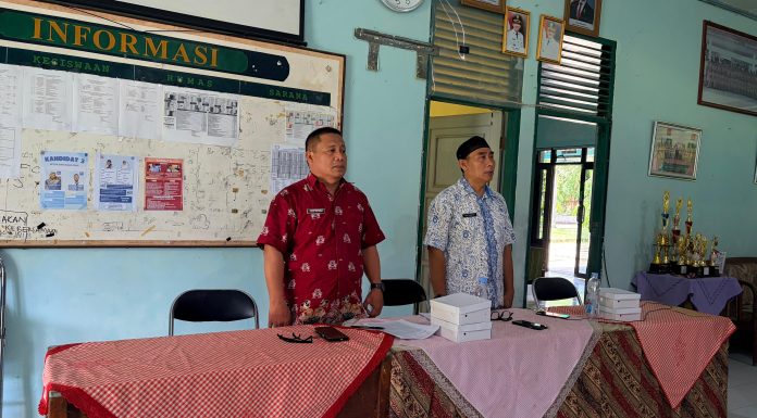 SMPN Unggulan Sindang Indramayu Gelar Rapat Dinas: Fokus Perbaikan Kedisiplinan Waktu dan Kebersihan Lingkungan Sekolah
