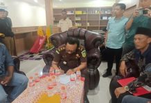ORASI GEMI TUNTUT : Kejaksaan Negeri Indramayu Desak Tetapkan Tersangka Dugaan TPPU Rp 2 Miliar Libatkan ‘’Nurpan’’Dirut Perumdam TDA