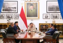 Menteri Perumahan Dan Kawasan Permukiman (PKP) Maruarar Sirait Laporan Program Bedah Rumah Dan Rumah Subsididi Di Istana Merdeka