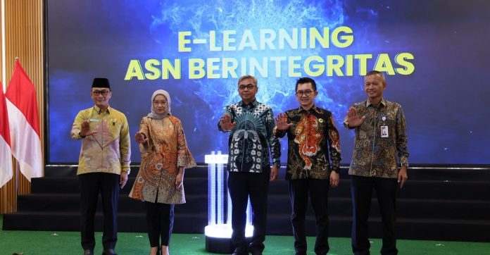 Foto-1_Peluncuran-E-Learning-ASN-Berintegritas-KPK-bersama-Kemen-PAN-RB,-BKN,-dan-LAN-image_large