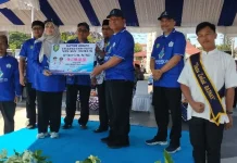 Pemkab Indramayu Hibahkan Dana Rp 13 Miliar Untuk 3.611 Guru MDT Dan Guru Honorer