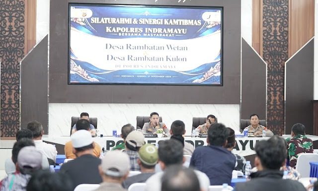 Kapolres Indramayu Gelar Silaturahmi Kamtibmas Bersama Warga Desa Rambatan Wetan Dan Kulon