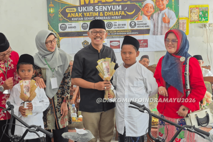 Wakil_Bupati_Syaefudin_Apresiasi_Khitanan_Massal_Gratis_untuk_26_Anak_Yatim_dan_Dhuafa