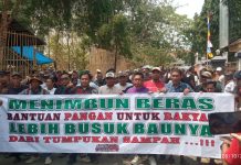 Tuntut Transparansi Beras 1 Ton Di Garasi Kepala Desa-AMUK Sukajati Gelar Audiensi-Kepala Desa Nuryanti Tak Hadir